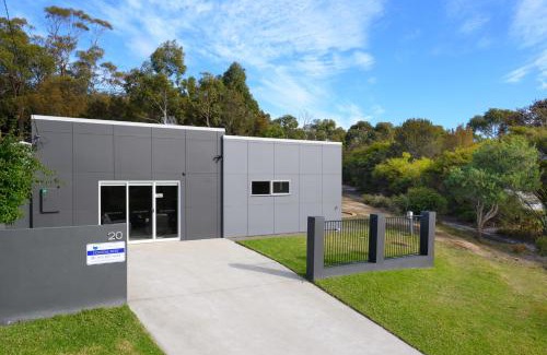 Coles Bay House | Coastal Nest a perfect retreat!