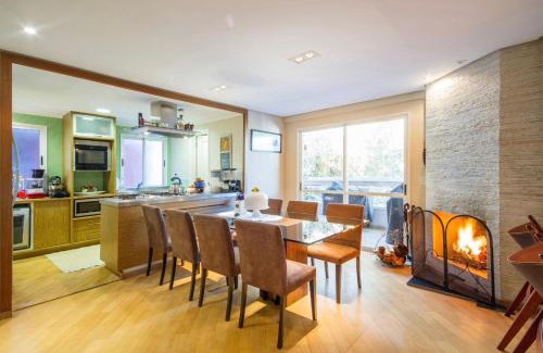 Capivari Apartment | Cobertura gourmet duplex luxo 6 min andando Baden Baden