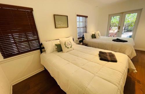 Coconut Grove House | Coconut Grove Home POOL Close to Beaches, Restaurants and Bars