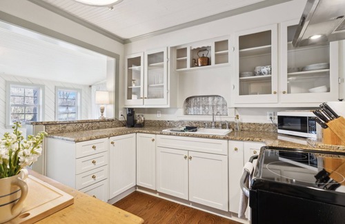 Leipers Fork House | Coda Cottage: Cozy Cabin In Leiper's Fork Village
