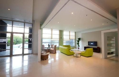 Julai'a Apartment | Code Housing - Fintas - family only