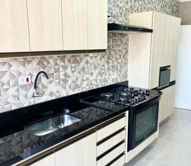 Loteamento Joao Batista Juliao Apartment | Coimbra Guarujá - Apartamento Beira Mar - Praia Enseada - 150m Praia