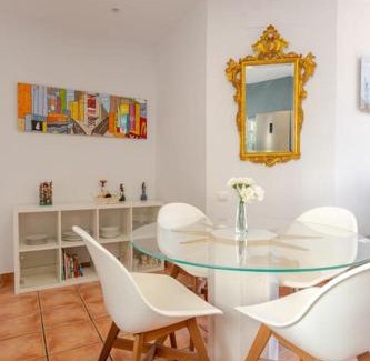 Eixample Apartment | Colón Market Downtown
