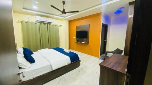 Sualkuchi Hotel | Collection O GNRC Hospital Dispur Formerly Shree Vinayak Guest House