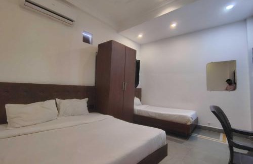 Jhansi Hotel | Collection O Jhansi Railway Station Road Formerly Hotel Gunjan