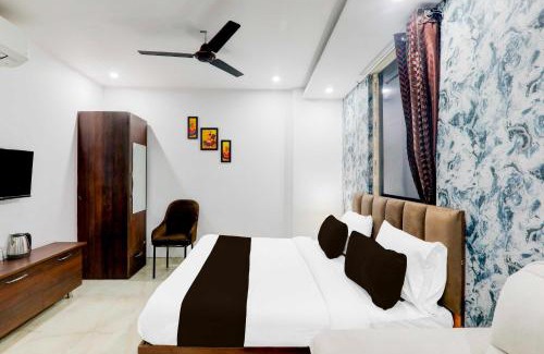 Lucknow Hotel | Collection O Shaheed Path Ambedkar University