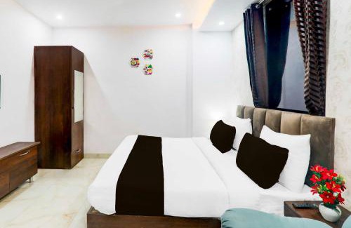 Lucknow Hotel | Collection O Shaheed Path Ambedkar University