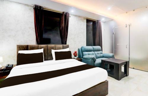 Lucknow Hotel | Collection O Shaheed Path Ambedkar University