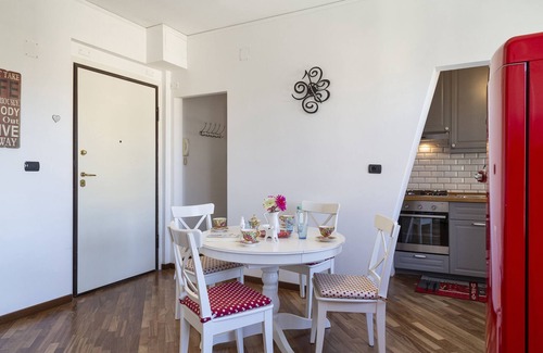 Foce Apartment | Colore e Stile nel centro di Genova