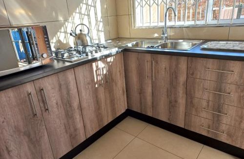 Oudtshoorn House | Come Home in Oudtshoorn Self-Catering Units
