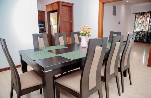 Agblesia Villa | Come relax with family/group in our 3 bedroom hse