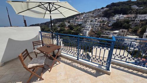 Koronos Apartment | Comfort and unparalleled view
