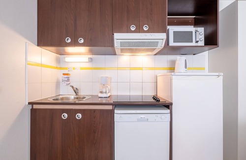 Annecy Apartment | Comfort Aparthotel Les Hauts d'Annecy