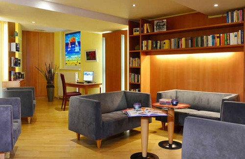 Koelpinsee House | Comfort Double Room with Balcony and Sea View - Strandhotel Seerose Kölpinsee