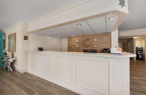 Deerfield Beach Hotel | Comfort Inn Oceanside Deerfield Beach