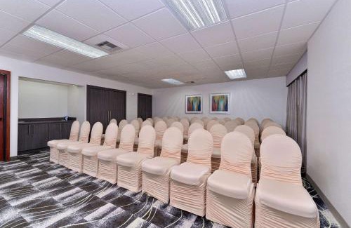 Frisco Hotel | Comfort Inn & Suites Frisco - Plano