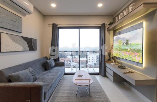 Fernando De La Mora Apartment | Comfortable 2 Bed Apt In Mcal Lopez Ave