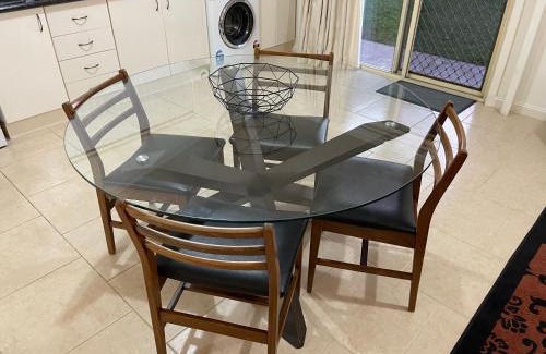Central Mudgee Apartment | Comfortable and well equipped Studio Apartment in Mudgee - Rest Easy Mudgee Studio