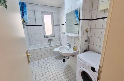 Gremberghoven Apartment | Comfortable Apartment in Köln