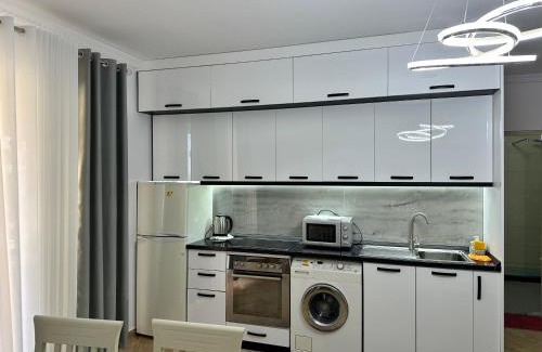 Durres Apartment | Comfortable apartment next to the beach