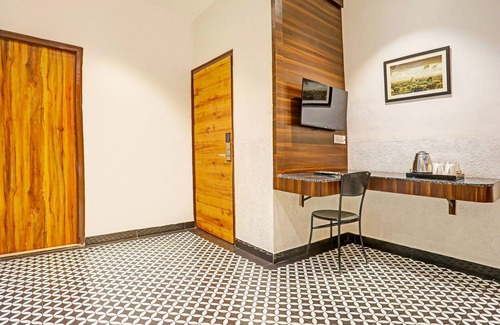 Varanasi House | Comfortable Stayss at Varanasi Cantt
