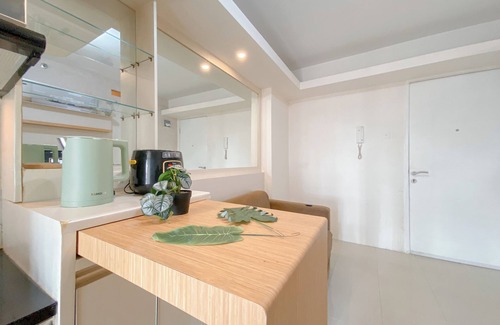 Jatinegara Apartment | Comfy and Strategic 1BR with Extra Room at Bassura City Apartment