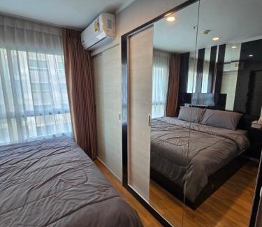 Udon Thani Apartment | Comfy apartment City center Pool Gym WiFi