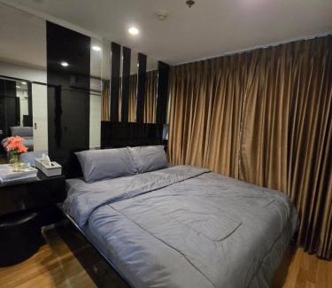 Udon Thani Apartment | Comfy apartment City center Pool Gym WiFi