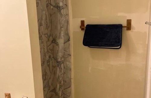 Sayre Apartment | Comfy Apt near Guthrie/RPH Sayre