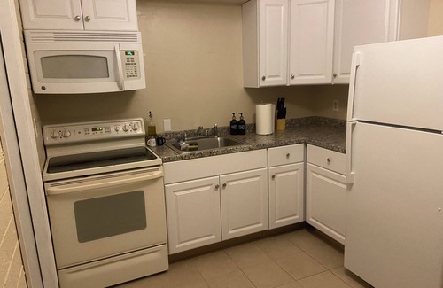Encanto Apartment | Comfy APT near PHX Children's Hospital. Pet friendly.
