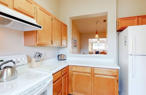 North Ranch House | Comfy, dog-friendly home with pools - snowbirds welcome