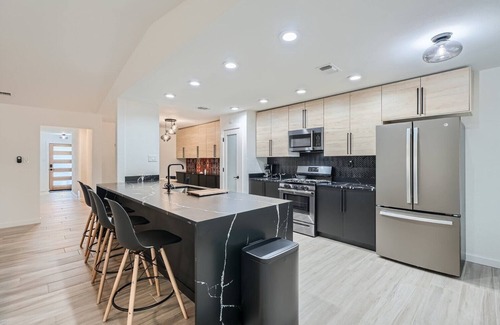 Milwood House | Comfy Modern Boho Retreat in Austin close to Domain & Tech offices