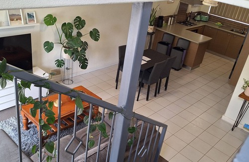 Coolbellup Apartment | Comfy peaceful Coolbellup appartment - close to amenities and Fremantle