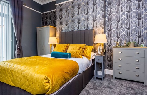South Shields House | Comfy-stays - Lower Ocean Road