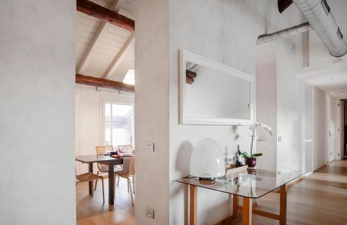 Como City Centre Apartment | Como Sweet Como