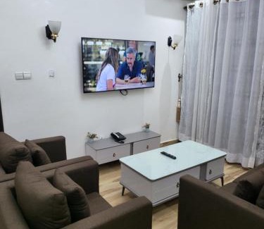 Tchilou Hotel | Complexe Ebouna-Pendza