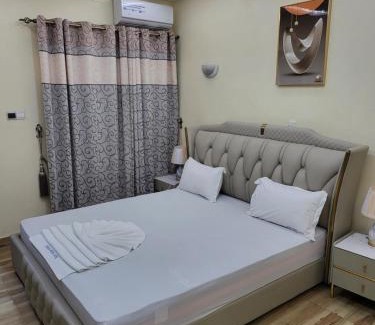 Tchilou Hotel | Complexe Ebouna-Pendza