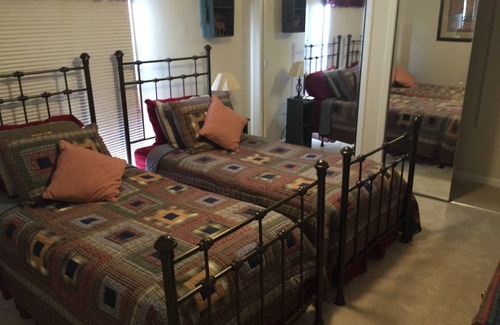 Blowing Rock Condo | Condo ∙ 2 bedrooms ∙ 4 guests