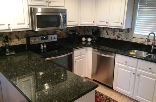 Blowing Rock Condo | Condo ∙ 3 bedrooms ∙ 7 guests