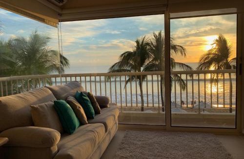 Flamingos Apartment | Condo at Krystal Grand Resort