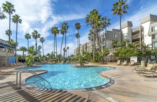 Townsite House | Condo in Beachfront Resort B-212
