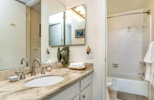 Townsite House | Condo in Beachfront Resort B-212
