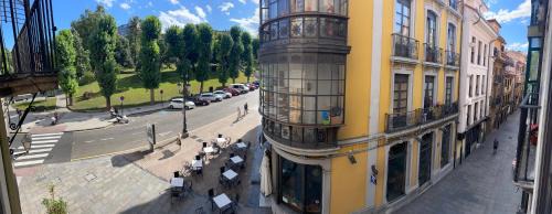 Old Town Apartment | Confort en casco antiguo, luminoso, wifi
