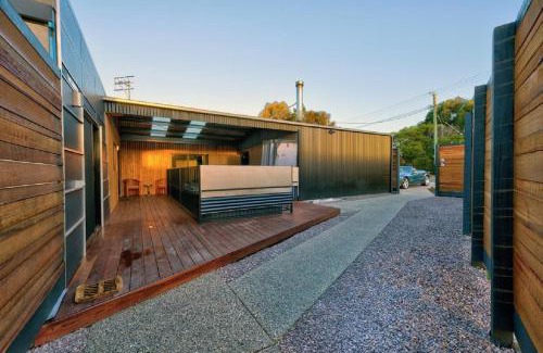 Coles Bay House | Containment Accommodation