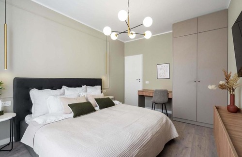 Bucharest City-Centre Apartment | Contemporary Aparthotel 2-BR Flats Near Old Town, Quiet & Serene