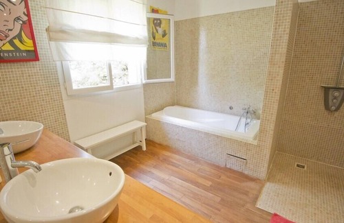 Autignac Villa | Contemporary Villa, Superb View, Landscaped Garden With Pool, Spa