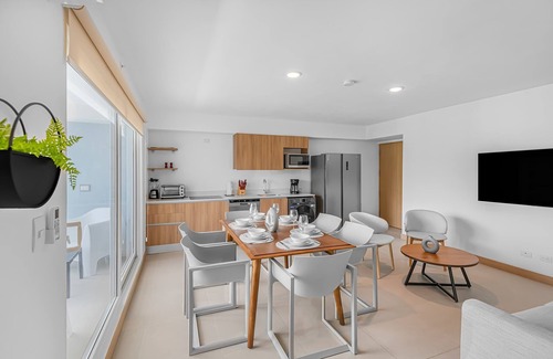 Barrio Santa Lucia Apartment | Contemporary Viva Jaco Residences Suite With Pool