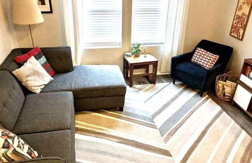 Mueller House | Convenient 3/2 in the heart of Austin's Mueller!