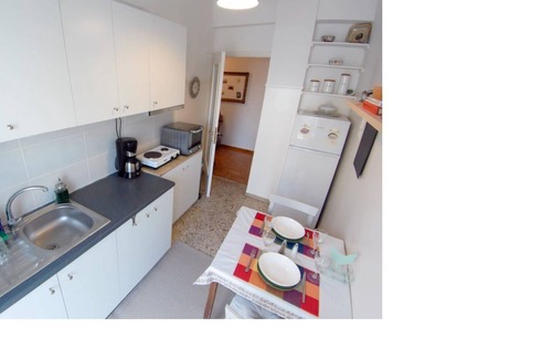 Kaisariani Apartment | Convenient, charming apartment