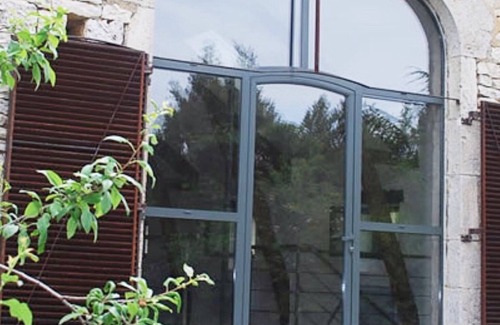 Cours House | Converted Barn With Private Pool